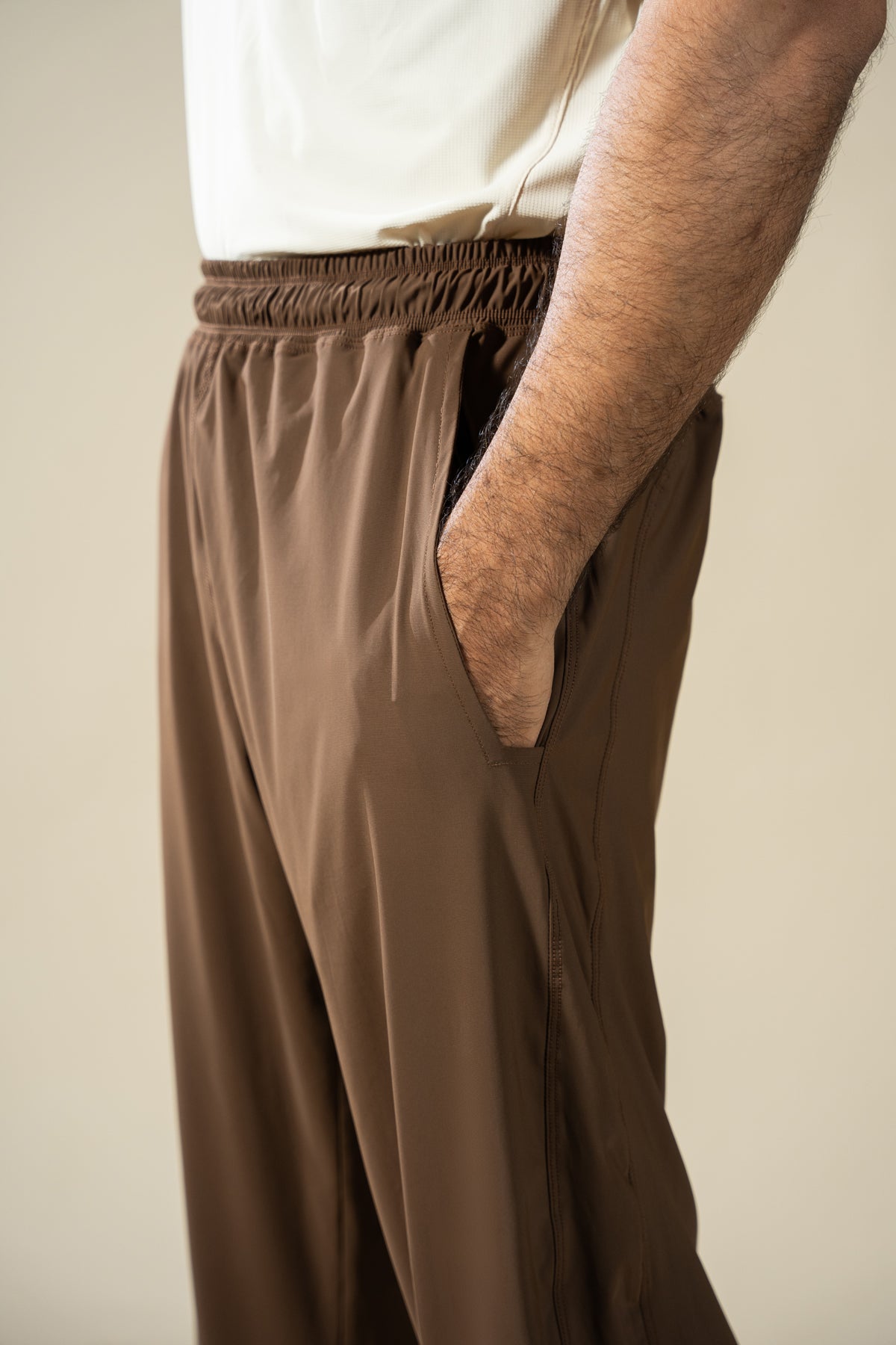 Classic Fit Trousers (Brown)