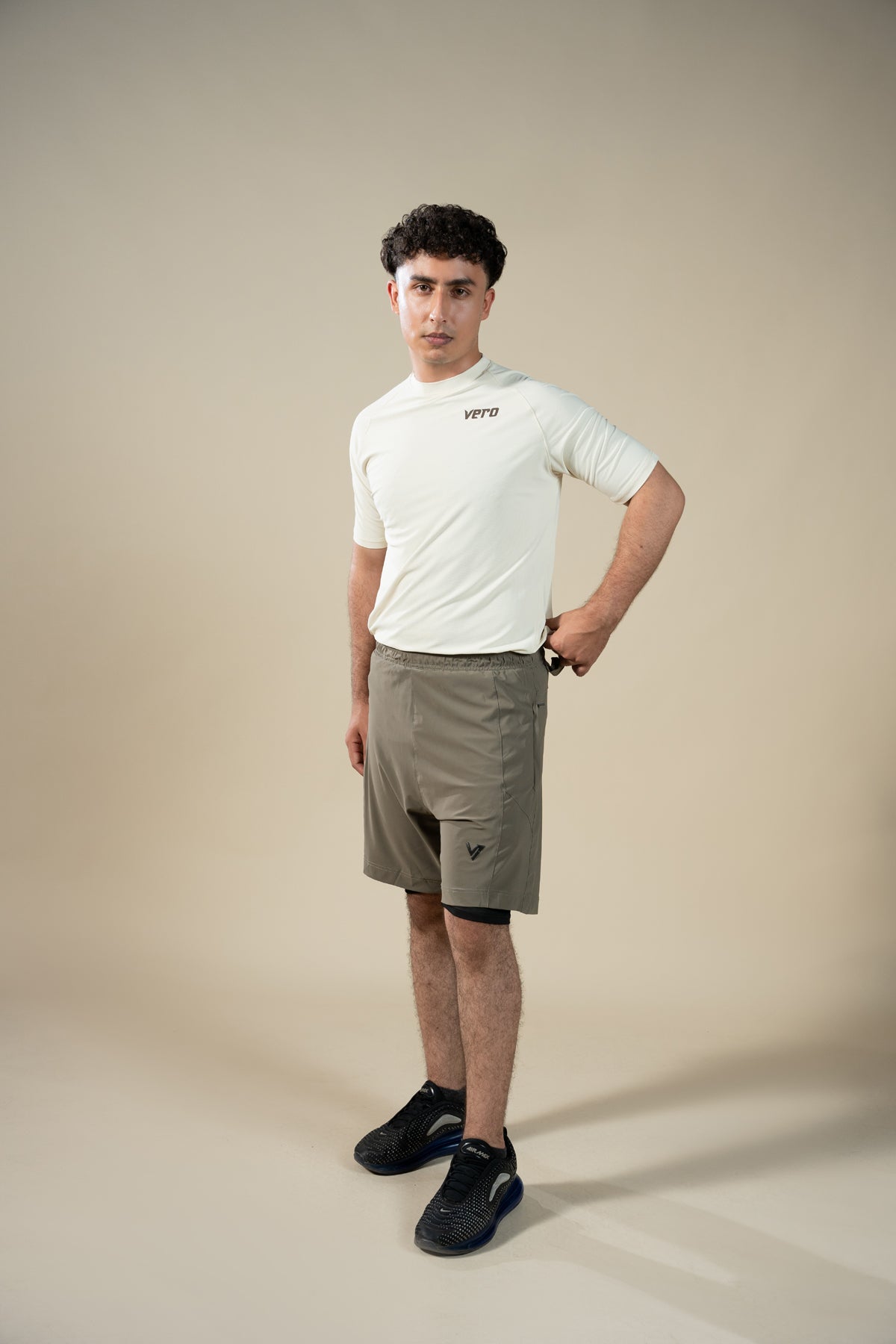 Compression Shorts (khakhi)