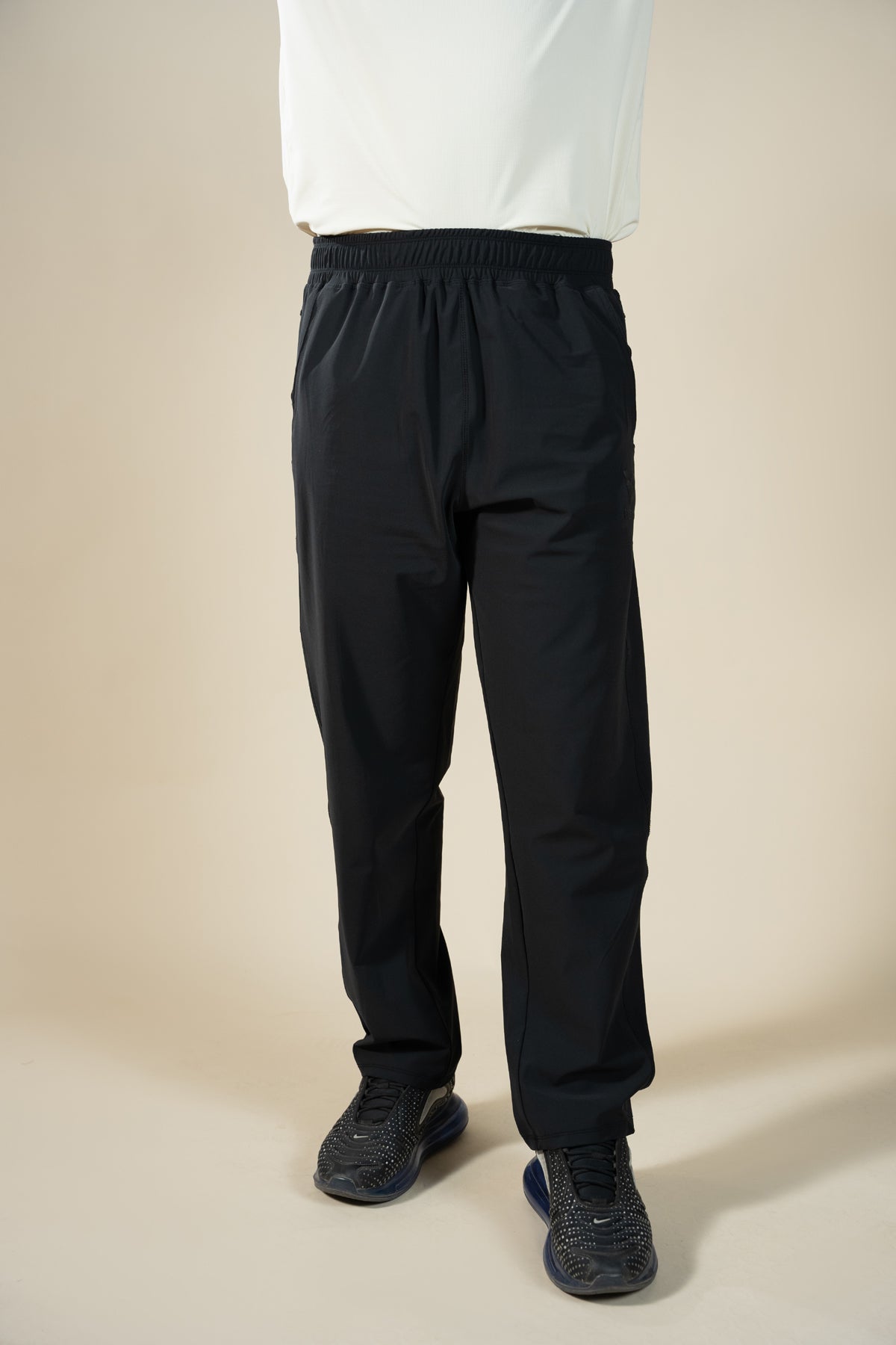 Classic Fit Trousers (Black)