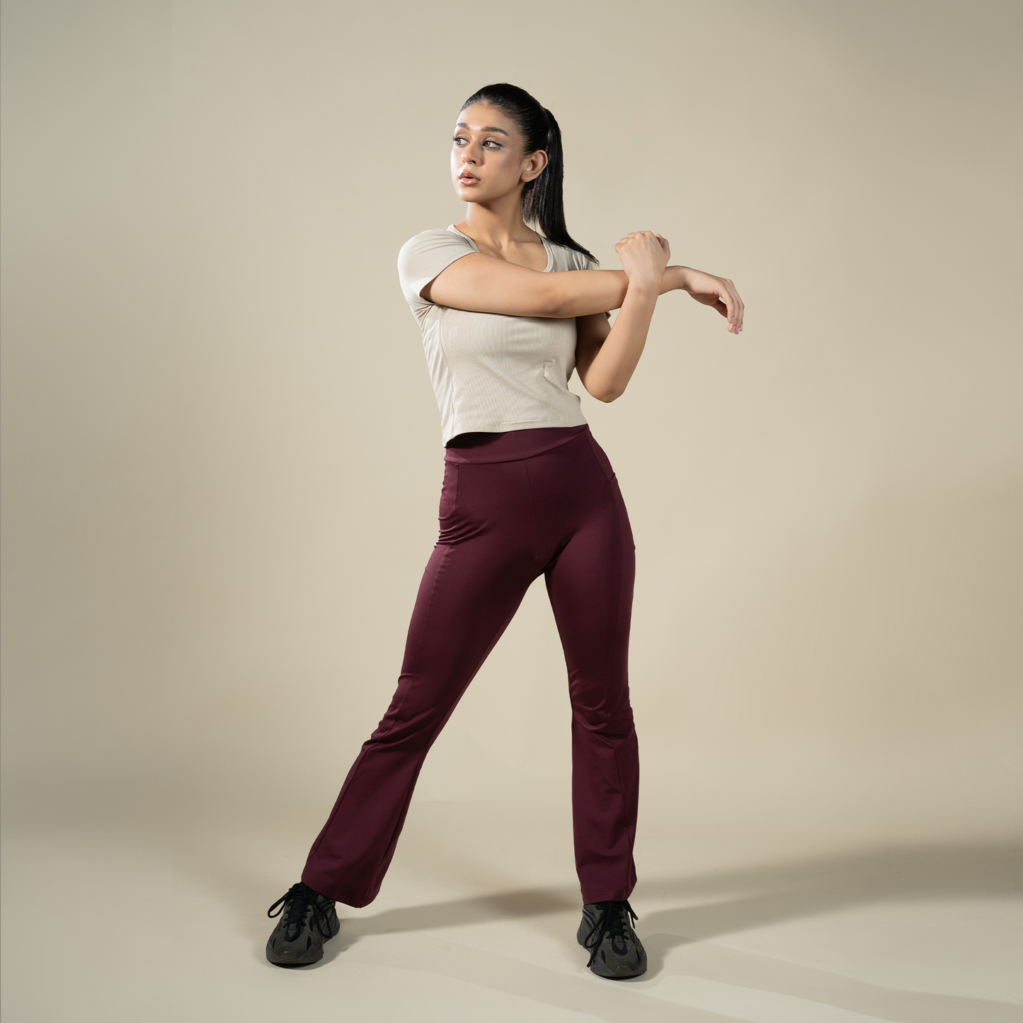 Sculpt Tee - Beige | Women’s Performance T-Shirt