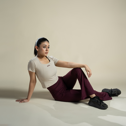 Sculpt Tee - Beige | Women’s Performance T-Shirt