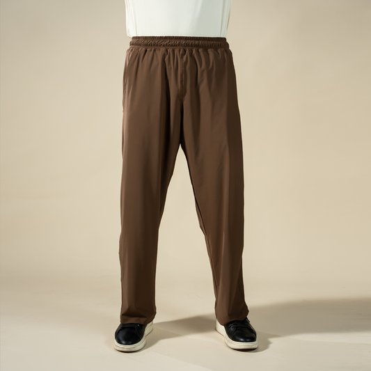 Classic Fit Trousers - Brown | Men’s Straight-Leg Performance Pants