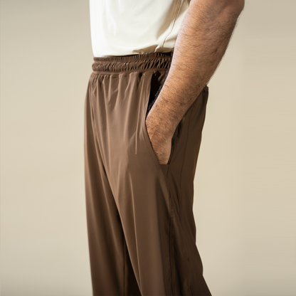 Classic Fit Trousers - Brown | Men’s Straight-Leg Performance Pants